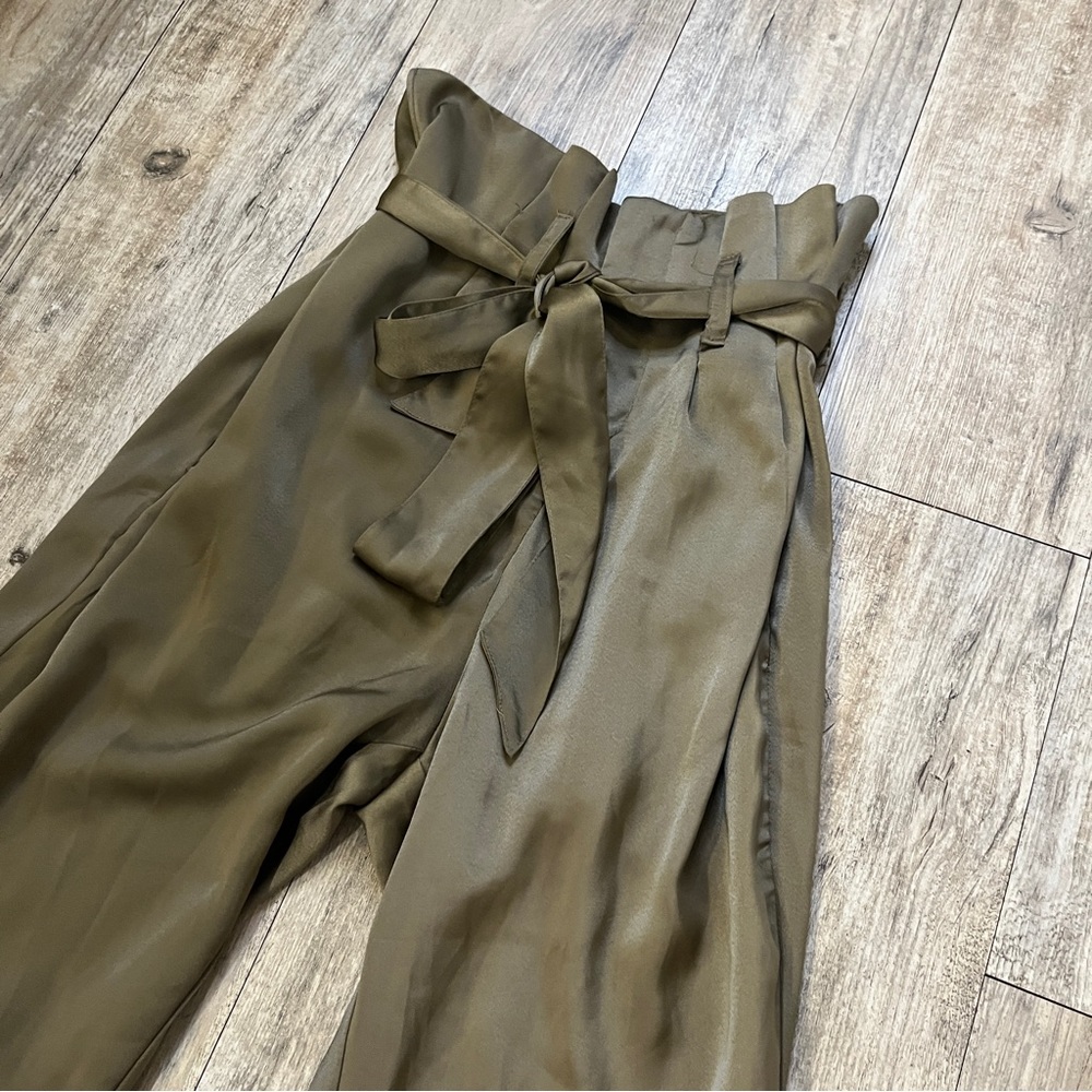 Olivialicious Paperbag Satin slouchy Pants Trousers Size Small